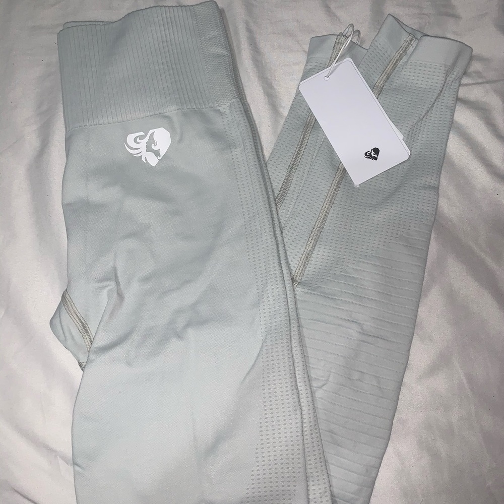 WOMENS BEST GREY POWER SEAMLESS LEGGINGS SZ MEDIUM